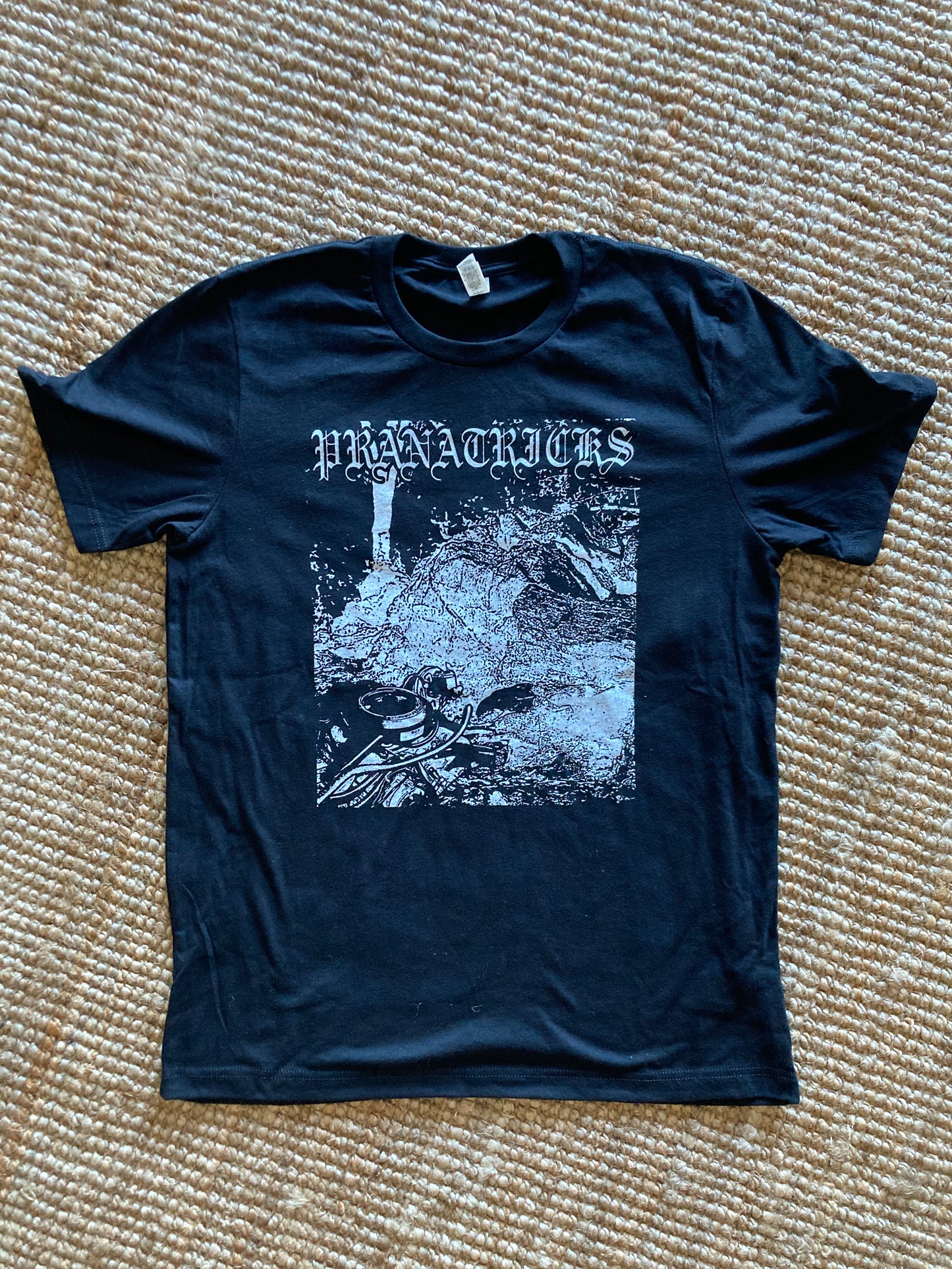Pranatricks Discarded Engine T-Shirt - Black
